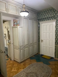 Квартира, 4 комнаты, 190 м²