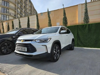 Chevrolet Tracker Premier 2022 yil