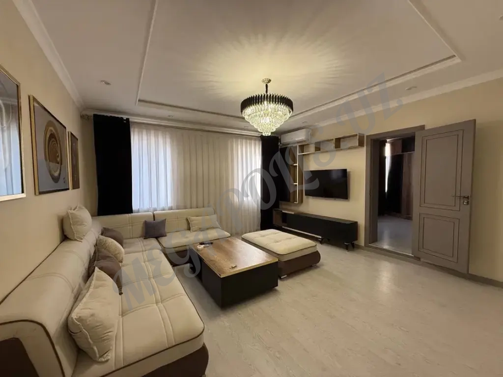 ОЙБЕК Метро 4/7/9 Площадь-95m2+Два (2) санузла+Гардеробная/Евро Ремонт