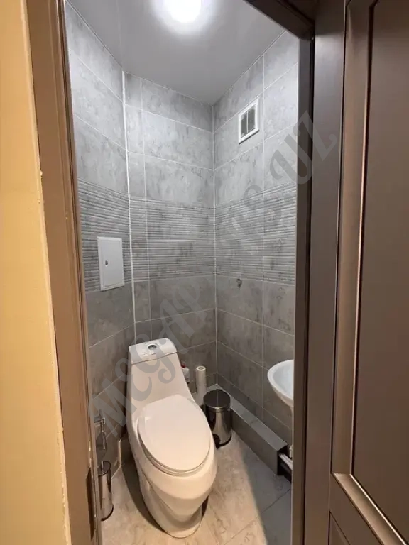 ОЙБЕК Метро 4/7/9 Площадь-95m2+Два (2) санузла+Гардеробная/Евро Ремонт