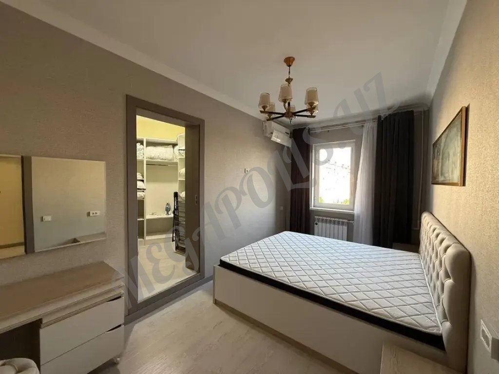 ОЙБЕК Метро 4/7/9 Площадь-95m2+Два (2) санузла+Гардеробная/Евро Ремонт