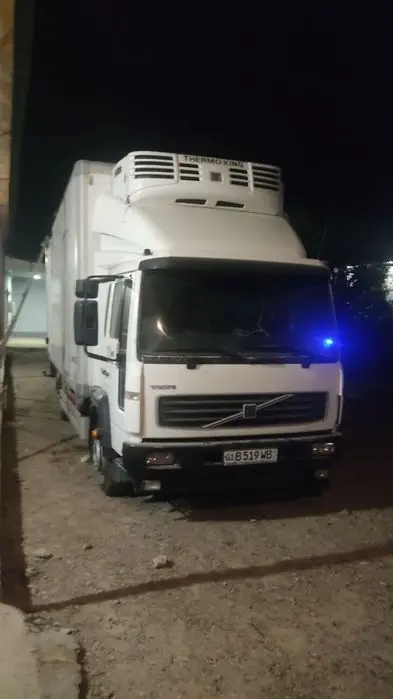 Volvo refrejator