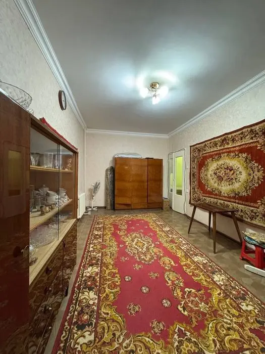 Продажа 1/3/5 40м2 в массив Кушбеги, ор-р: Азия Маркет