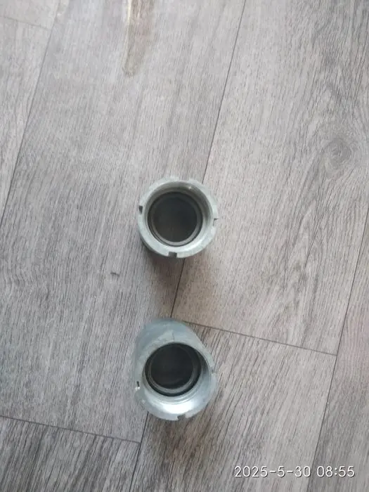 Продам сальники на вилку мотоцикла.