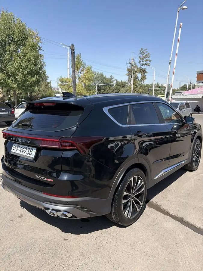Jetour 70 plus sotiladi