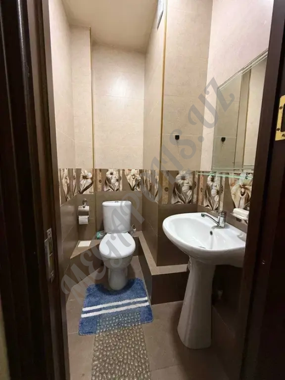 Продаю Квартиру Юнусабад-7 4/4/4