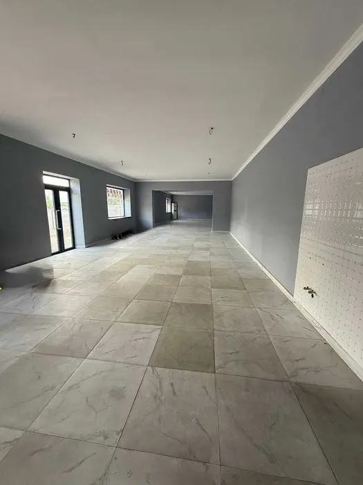 Чирчик пром зона 400м² на 12 сотках, первая линия, высокий трафик