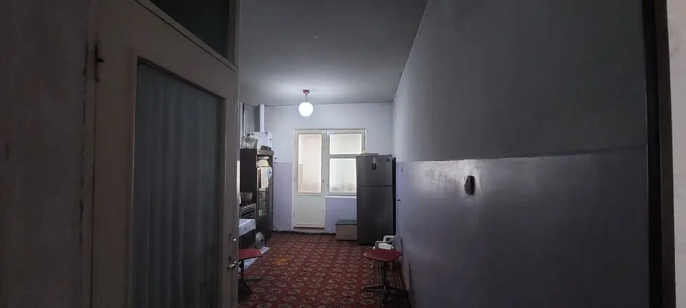 3 xonali kivartira sotiladi
