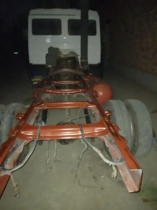 Moshin sotiladi dakument Isuzu gazga ruxsati bor yil 99
