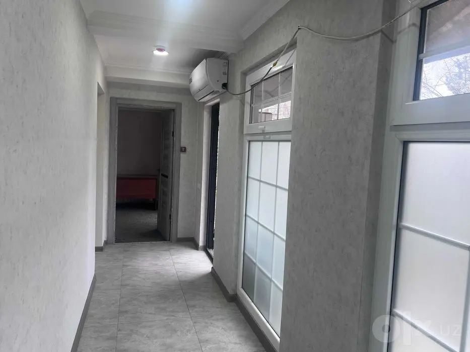 Arenda 2 xona 72m2 kvartira. Parkent bozor qarshisida offisga beriladi