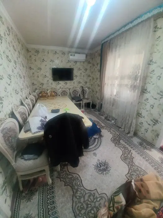 2 xonali dom sotiladi