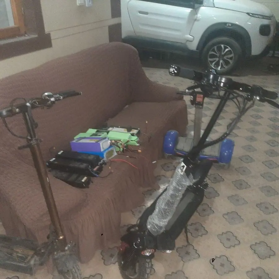 Ремонт Akumulyator Samakat skutr samokat bike Remont elektrotransport