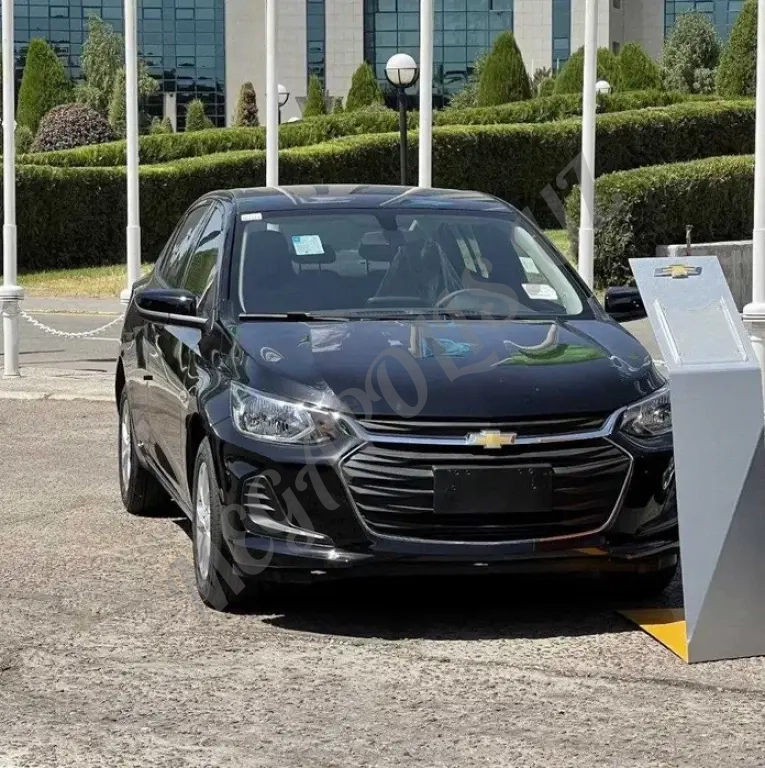 Onyx С автосалона в кредит через банк. Авто оформляется на вас