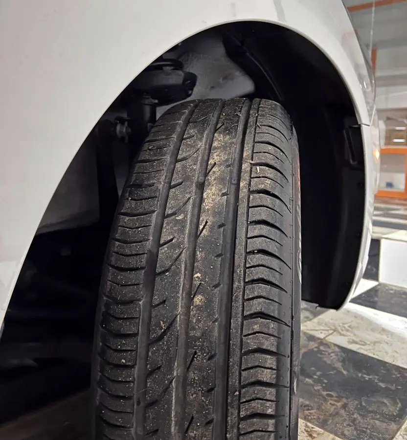 Cobalt  2023  White Full