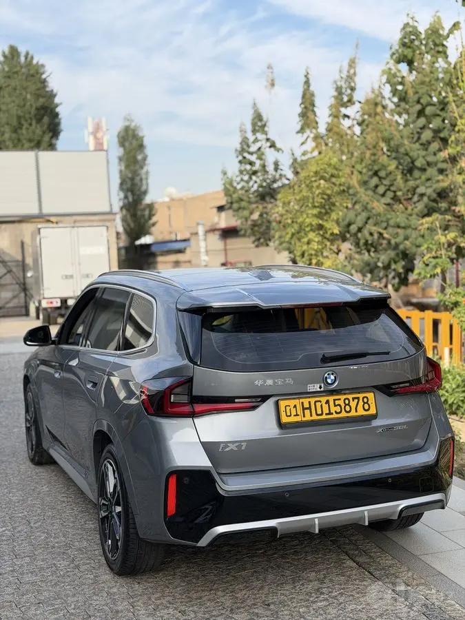 BMW iX1 xDrive30, 2023 год с пробего