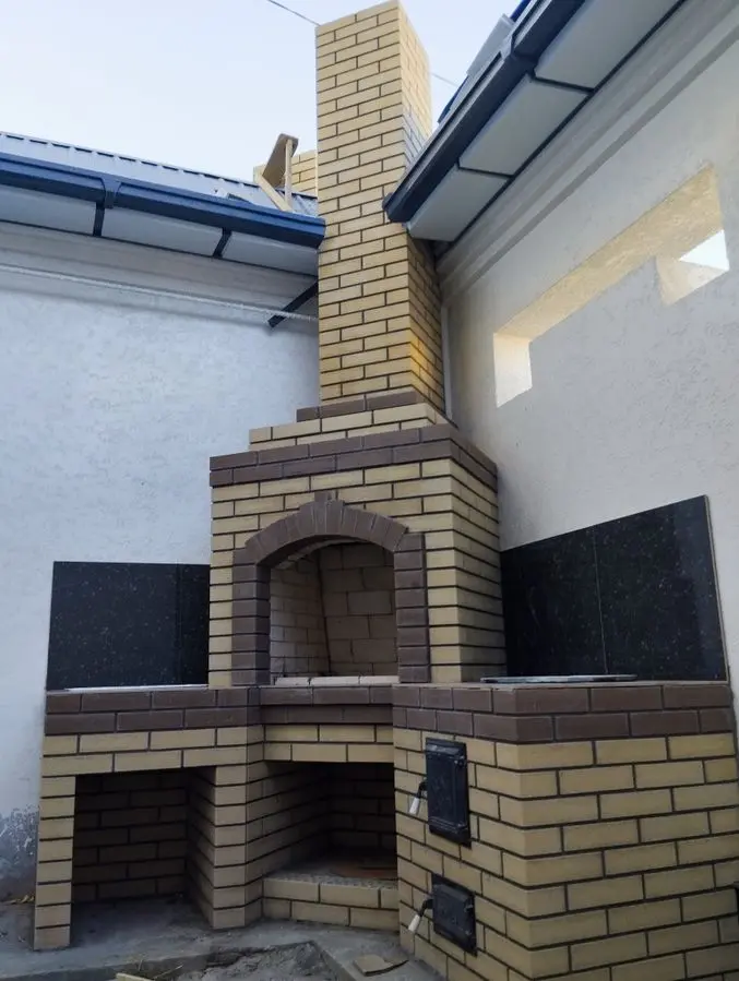 барбекю мангал летня кухна