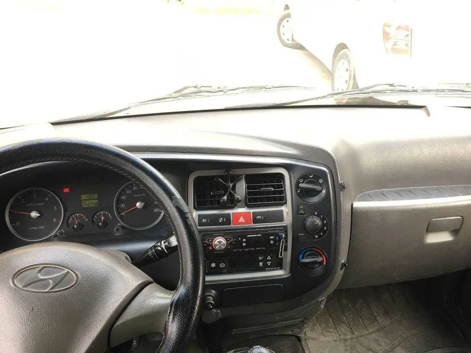 Hyundai portor 2