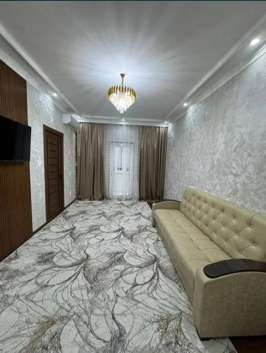 Продается 2/2/4 на мв.Феруза