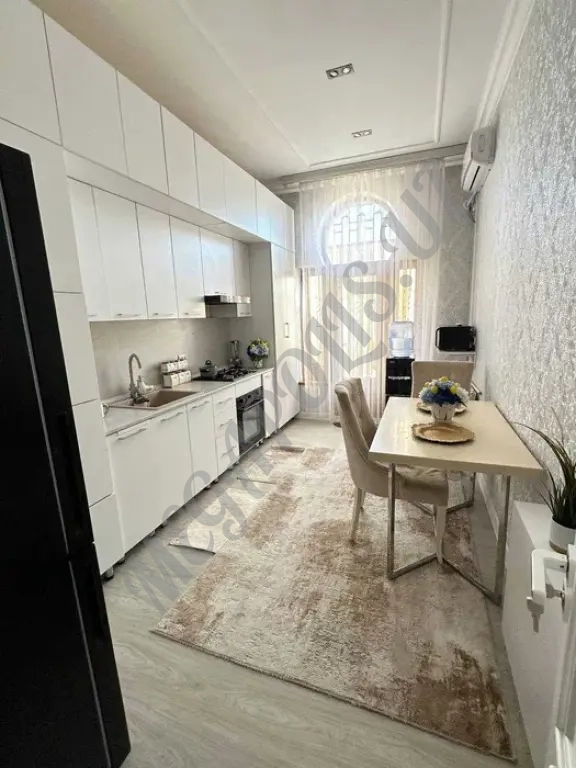 4-комнатная, евро, кирпич, ЖК Jangoh — Гафур Гулям, центр города‼️‼️`