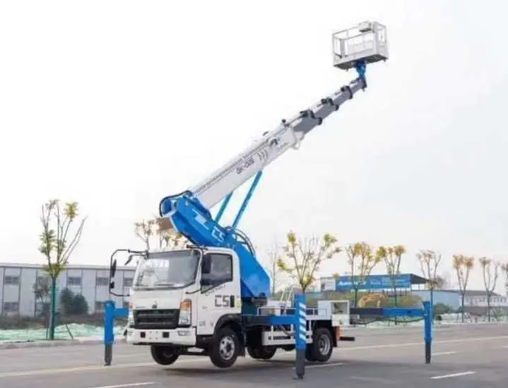 ISUZU HOWO FAW 28-31 метр Автовышка