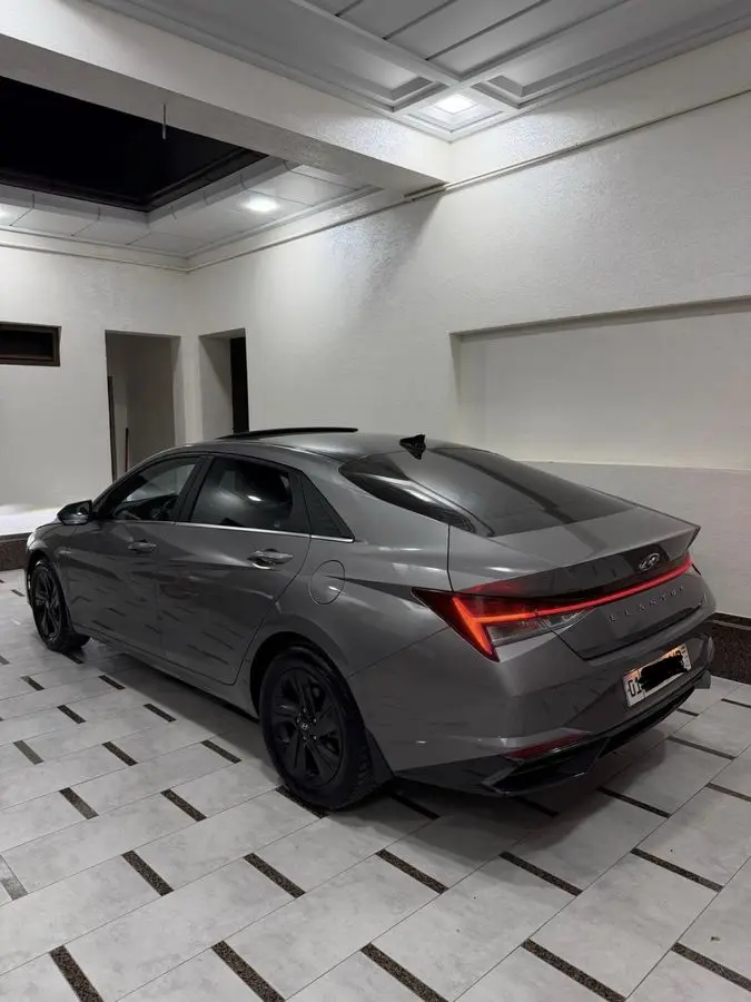 Hyundai elantra 2022 toz ideal lukli naxt va nasiya savdo