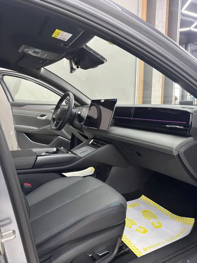 Byd Qin L 545 k/m bitta qoldi srochna sotiladi