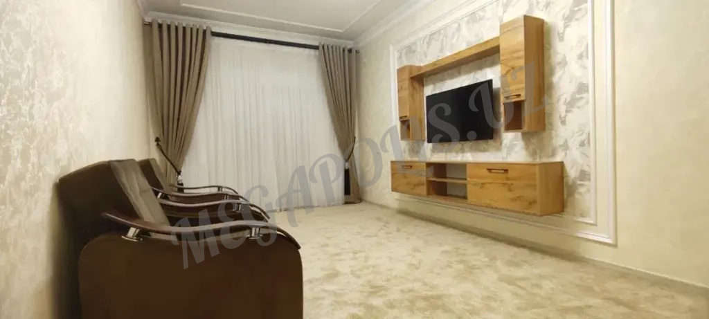 Сдается 2 ком Ибн Сино 1 массив. Новостройка