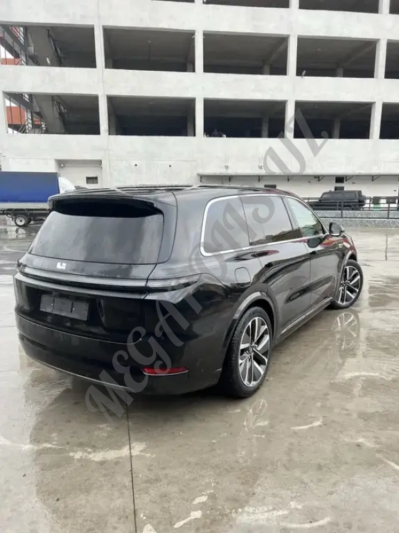 LiXiang Li9 MAX 2023 toza