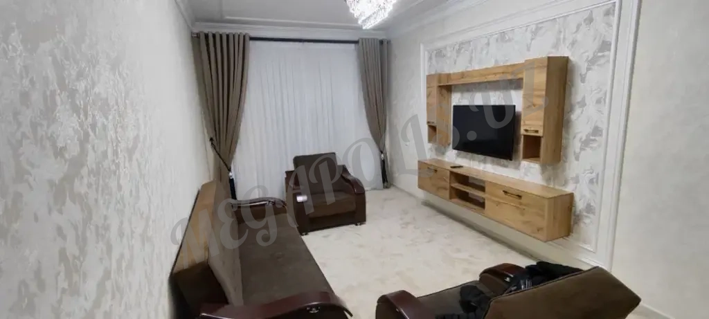 Сдается 2 ком Ибн Сино 1 массив. Новостройка