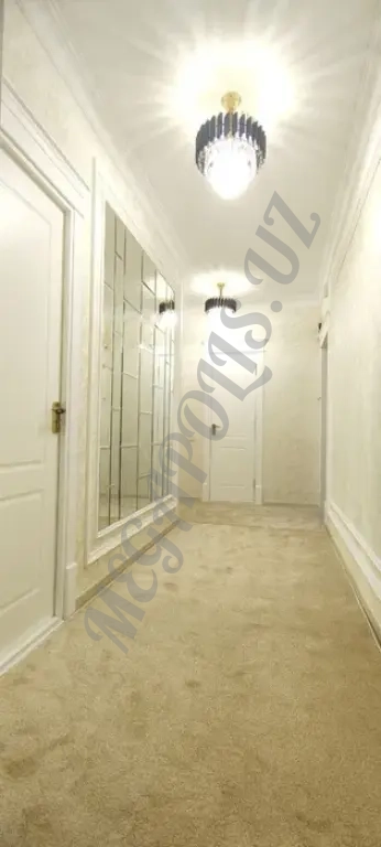 Сдается 2 ком Ибн Сино 1 массив. Новостройка