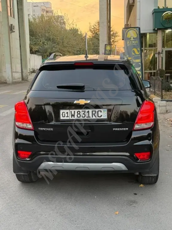 Tracker 1 premier ideal holati