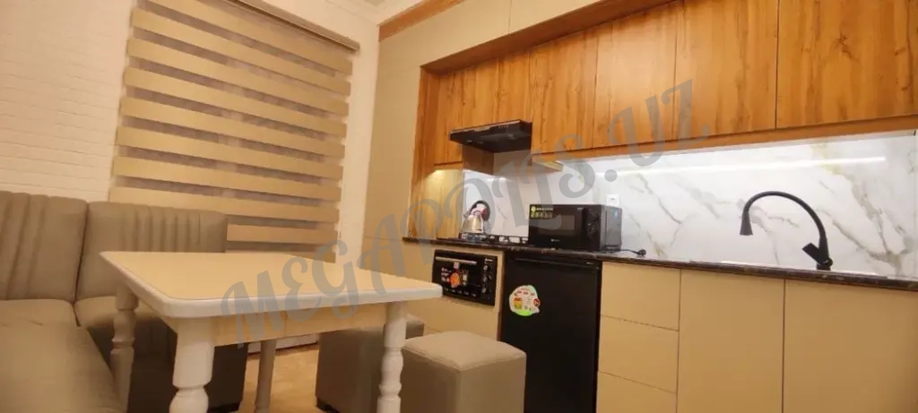 Сдается 2 ком Ибн Сино 1 массив. Новостройка