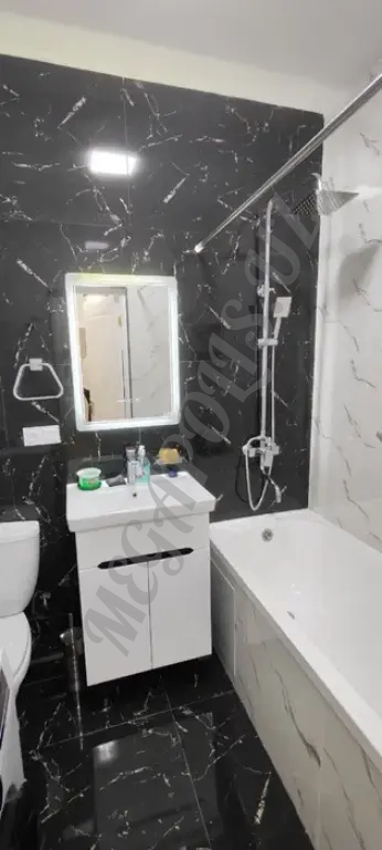 Сдается 2 ком Ибн Сино 1 массив. Новостройка