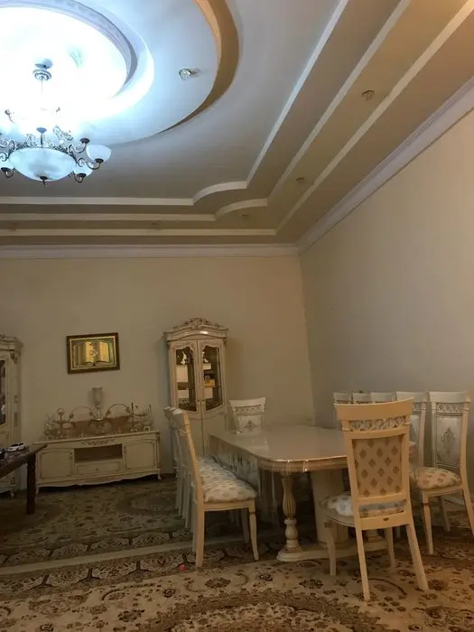 Продаеться добротный дом