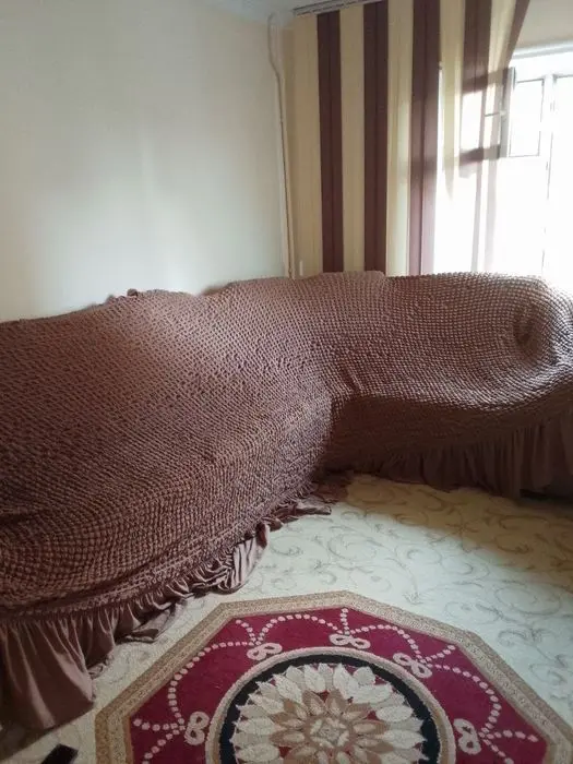 Куш беги бошликда жойлашган квартира на Киз ва аеллар керак