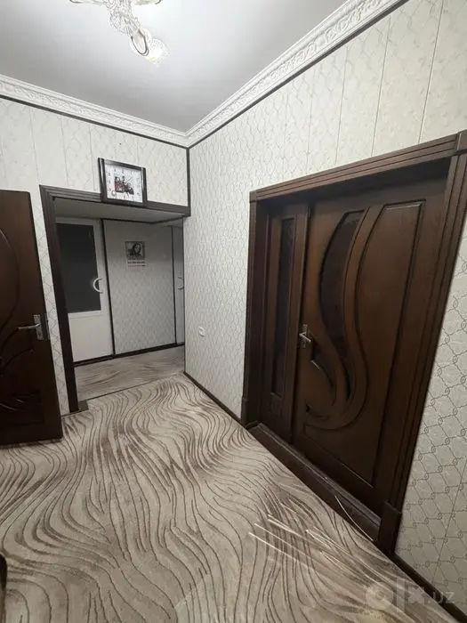 Продаю свою квартиру массив куйлюк 5