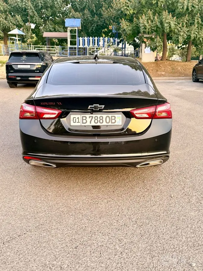Продаю  Малибу XL