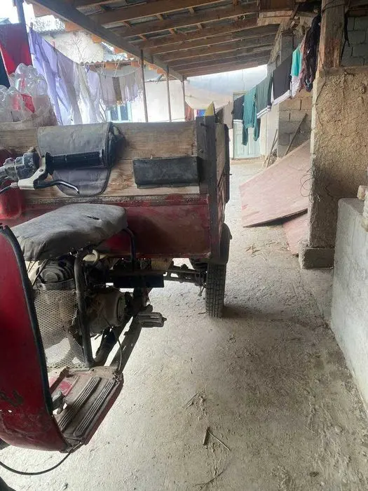 Moto muravey sotiladi