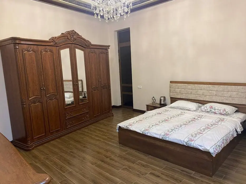 Bez zaks Mehmonxona Tolqin Town Hotel 24/7  Chilonzor