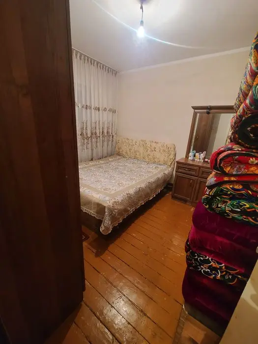 Srochna uy sotiladi