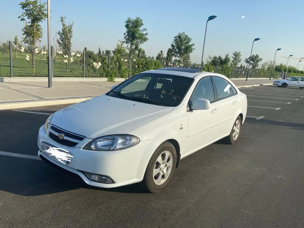 Gentra Lacetti 2018-yil, xolati ideal, narxi kelishiladi