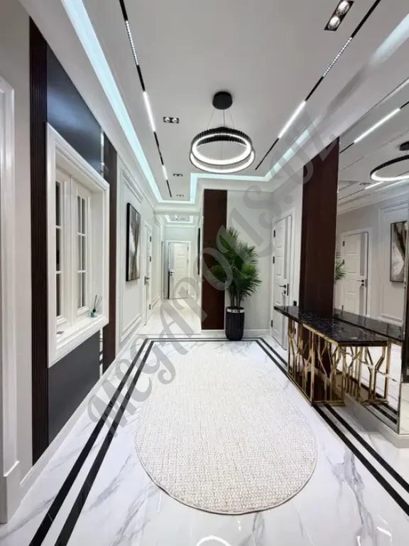 Продаю в центре свою 4 ком квартиры в новостройке