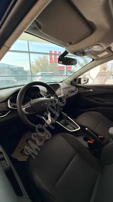 Chevrolet Onix LS mt / LTZ turbo at / Premier 2 turbo / Redline