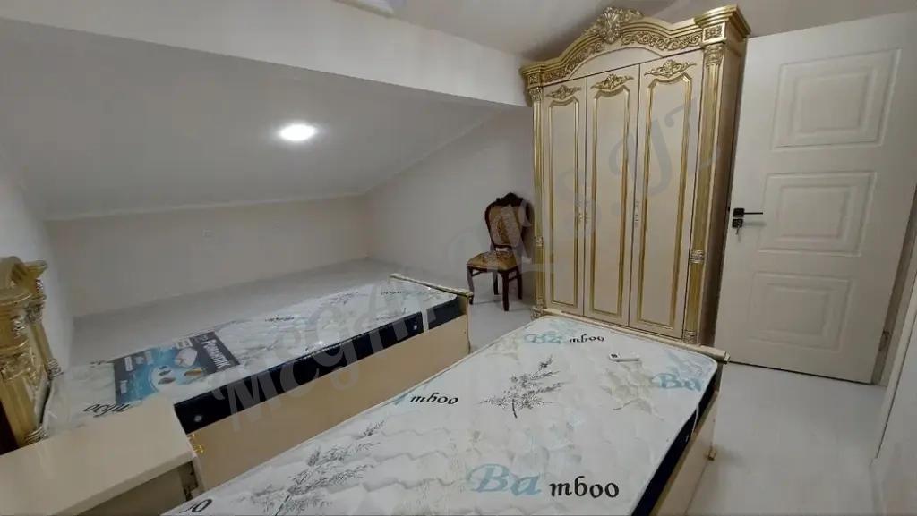 Сдается 6 ком квартира Дуплекс 7-8 этаж с лифтом.