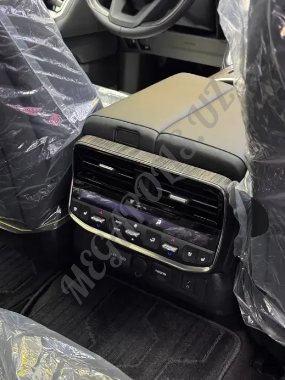 Продается новый Toyota LC300 4.0