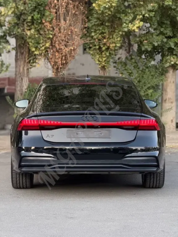 Audi A7 S-line возможно приобрести в рассрочку