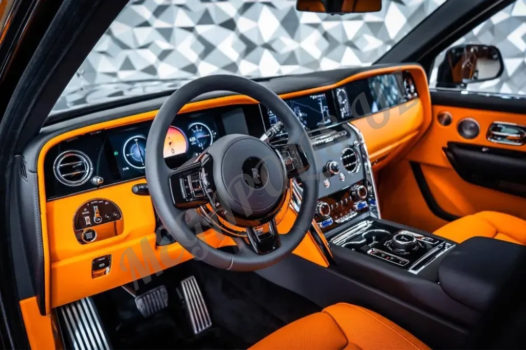 Rolls-Royce Cullinan 2025