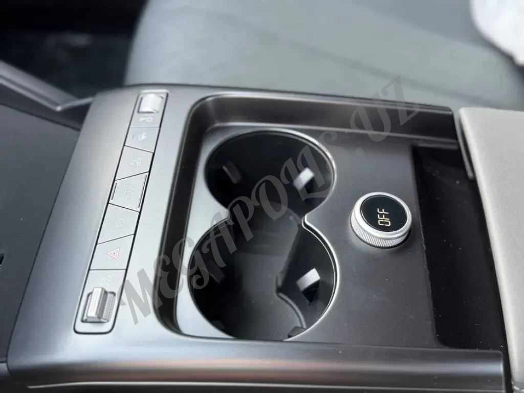 BYD SEAL 6 DM-i 120 km Flagship