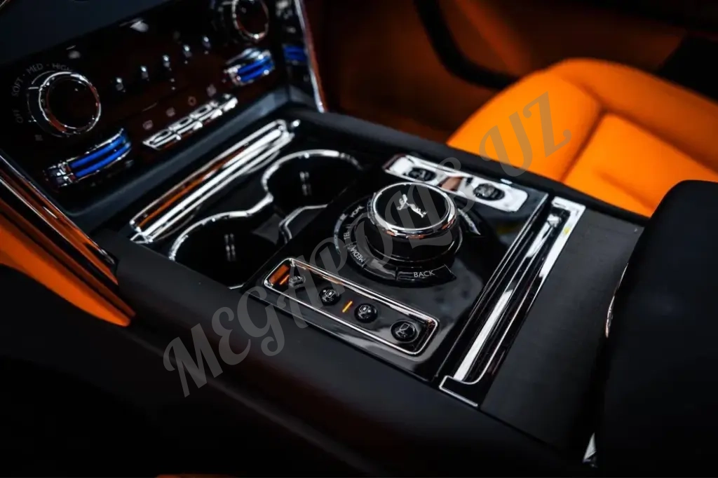 Rolls-Royce Cullinan 2025