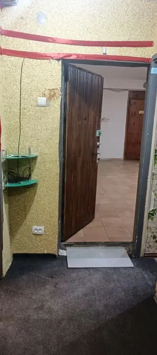 Продам квартиру крестик яшнабацкий район первый этаж 1 комнатная 55 кв